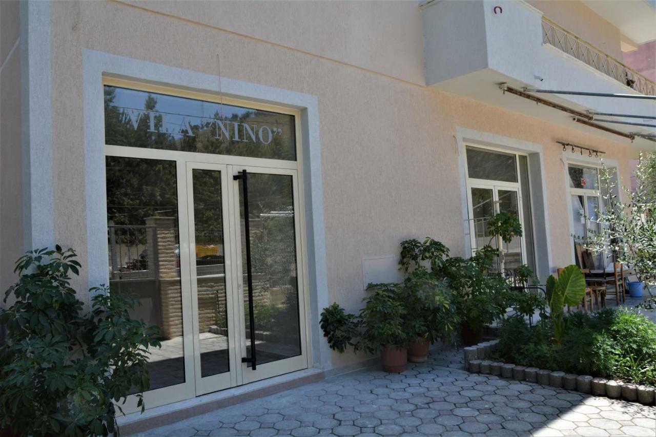 Hotel Vila Nino Berati Exterior foto