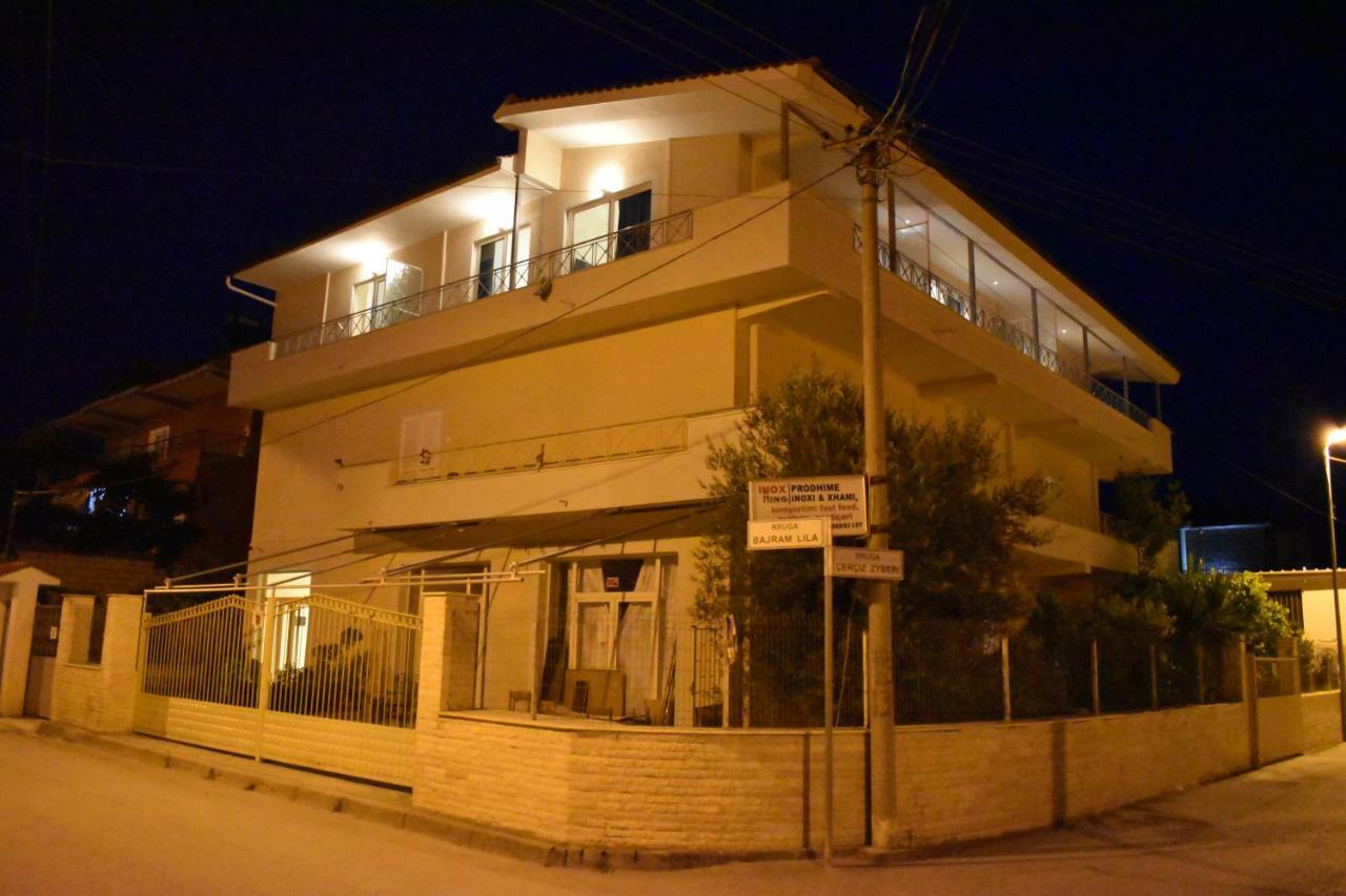 Hotel Vila Nino Berati Exterior foto